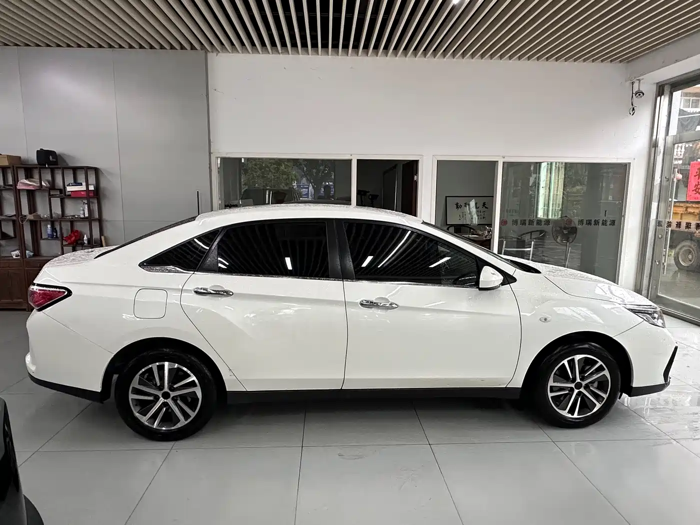 Venucia D60EV 2023 2022 Standard Range Smart Drive Edition