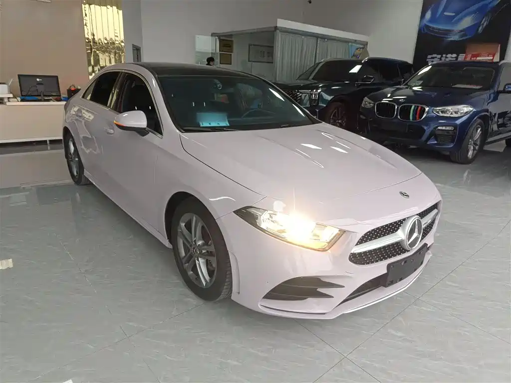 Mercedes-Benz A-Class 2021 Facelift A 180 L Sport Sedan фото 19