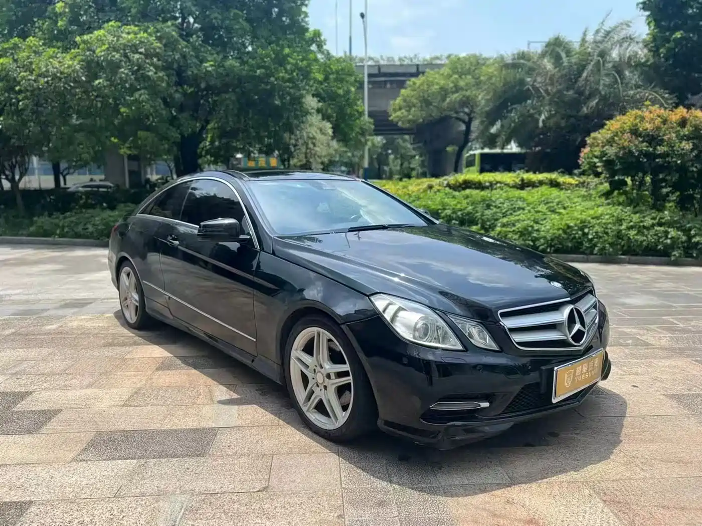 Mercedes-Benz E-Class (Import) 2011 E 260 CGI Coupe