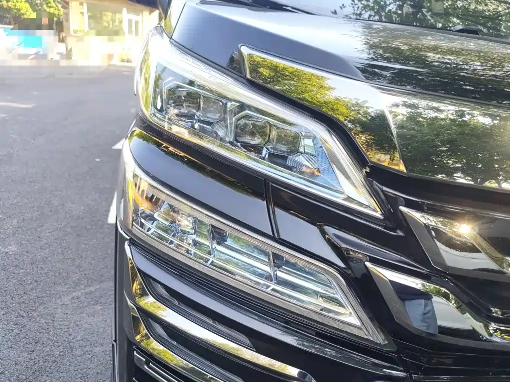 Toyota Vellfire 2019 2019 Hybrid 2.5L HV Premium Edition