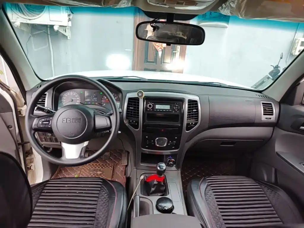 BAW Beijing BW007 2016 2015 2.0T 2WD Comfort Edition