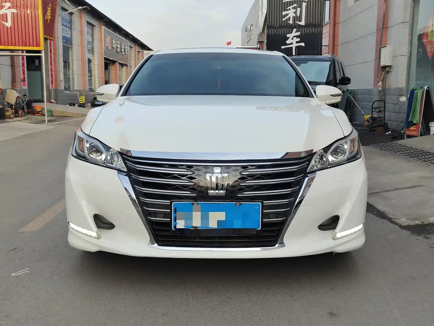 Toyota Crown 2015 2.5L Smart Edition фото 2