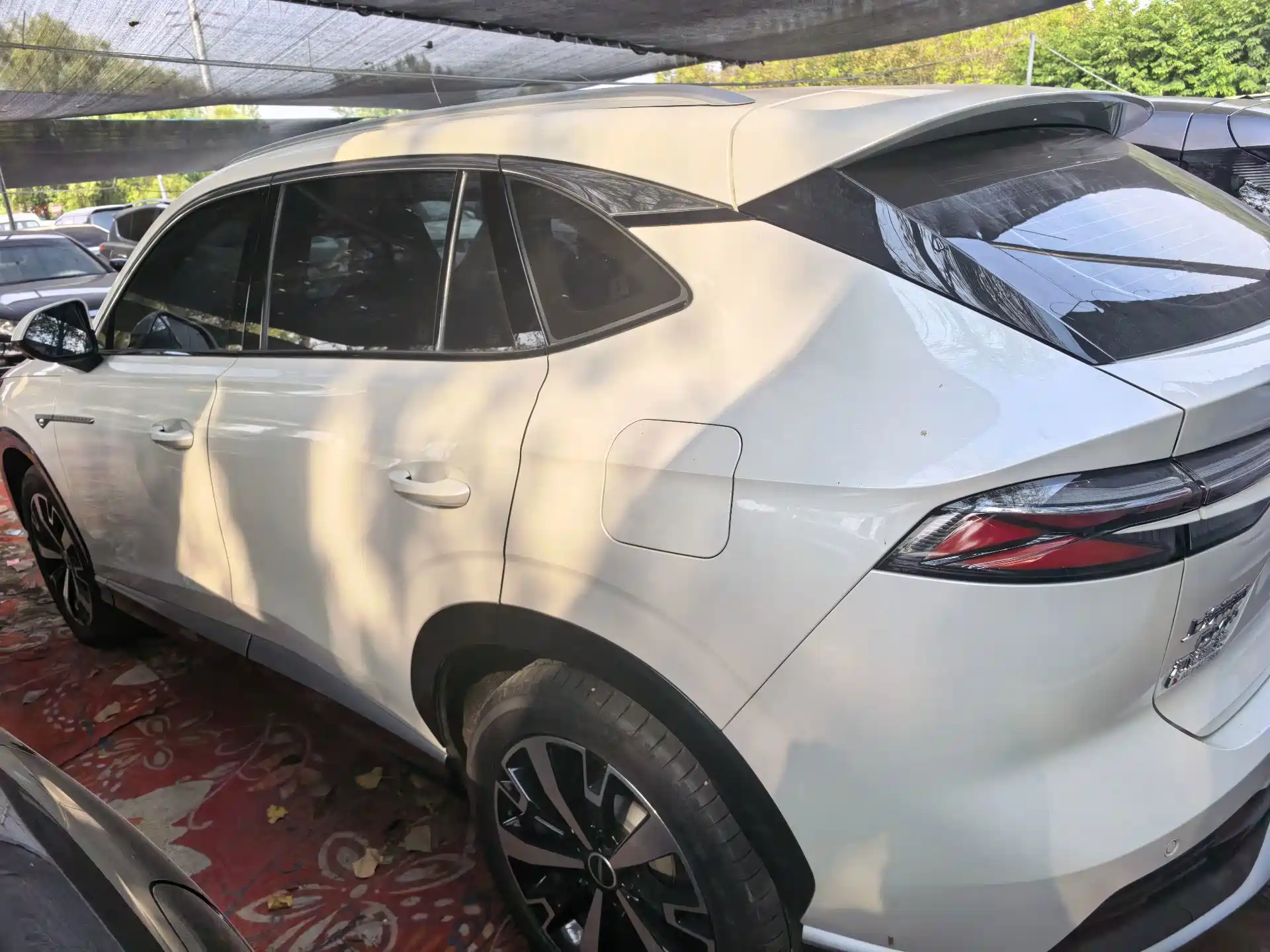Фото 4 - Roewe D5X DMH