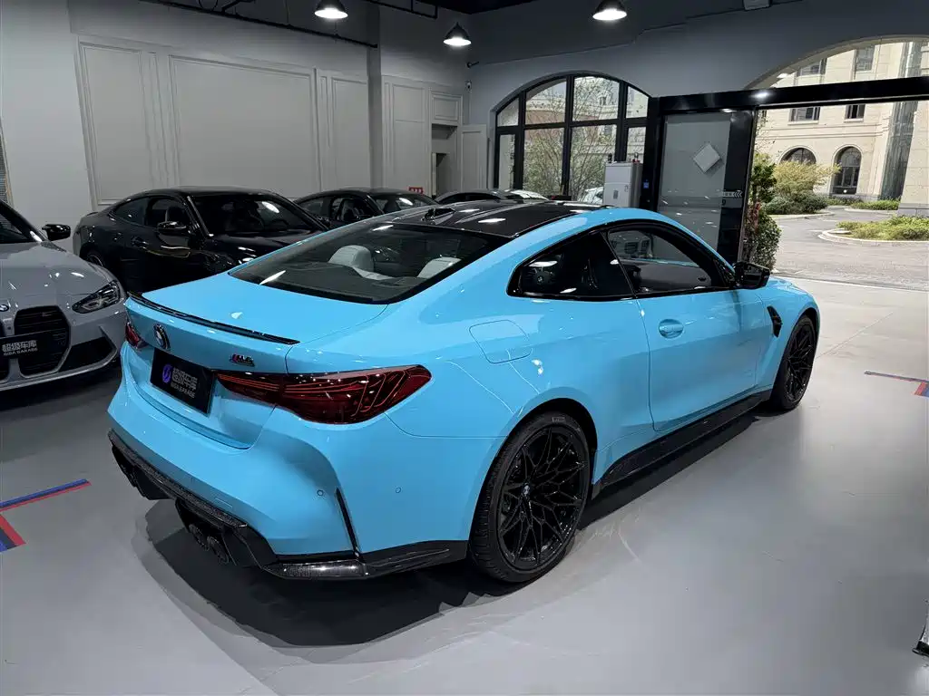 BMW M4