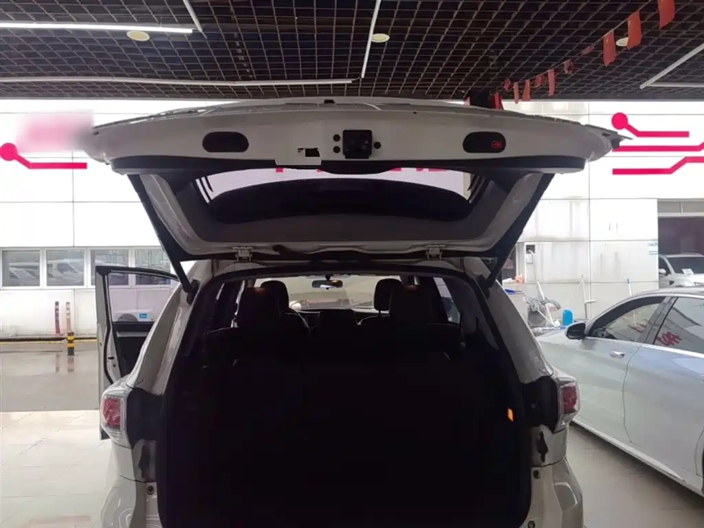 Toyota Highlander 2015 2.0T AWD Luxury Edition 7-seater фото 19