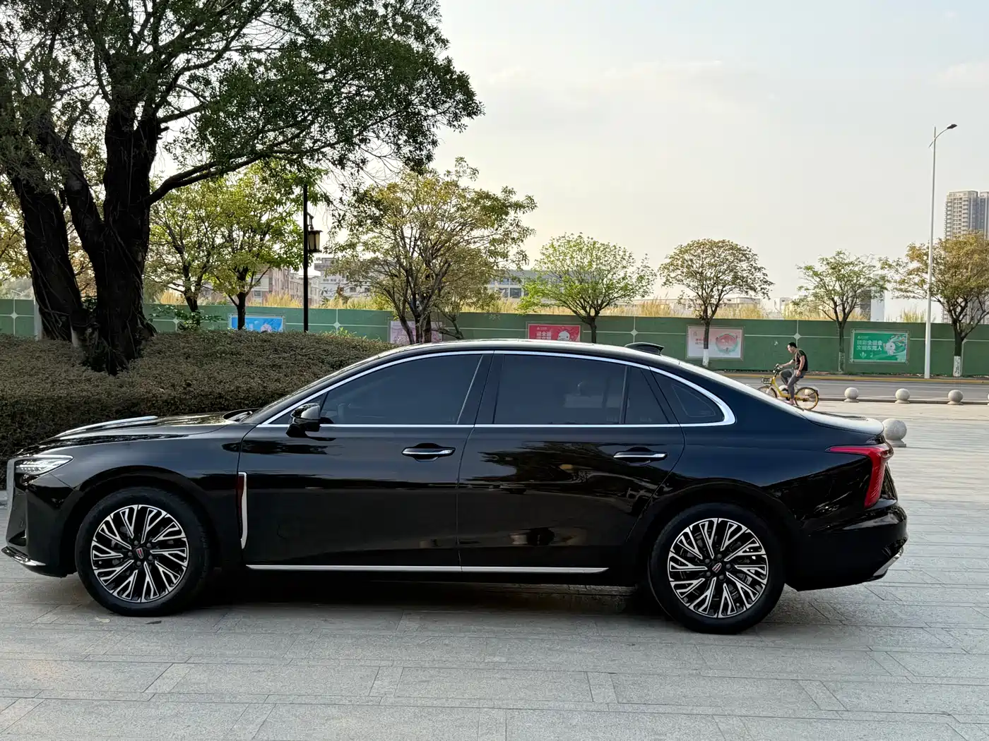 Hongqi HONGQI H5