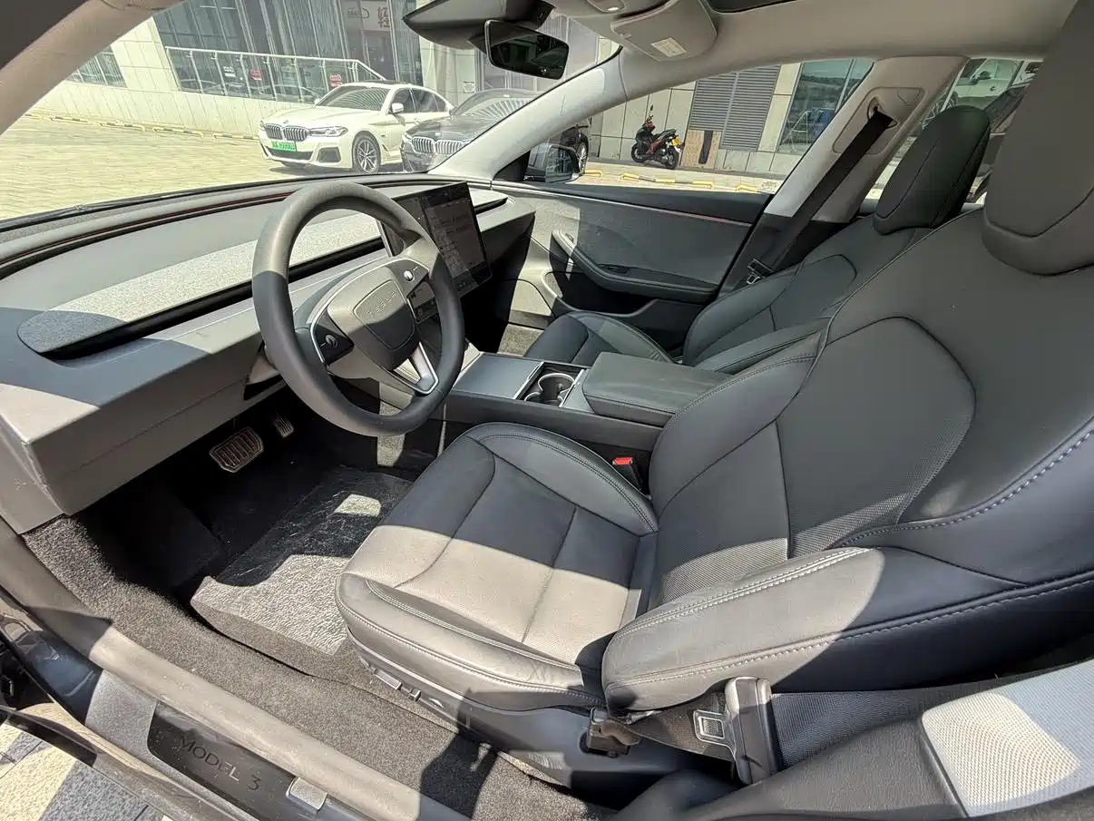 Tesla Model 3 2025 Model Rear-Wheel Drive Edition фото 8
