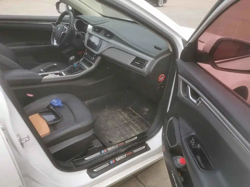 صورة 13 - Geely Emgrand GL