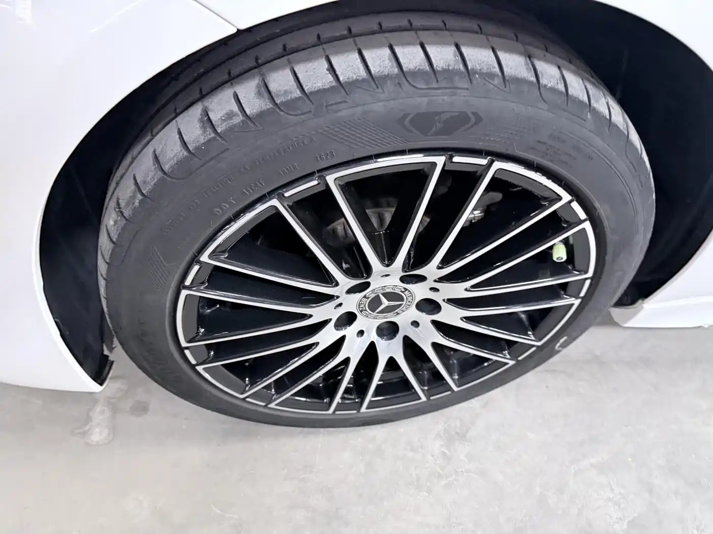 Mercedes-Benz C-Class 2024 C 200 L Sport Edition фото 5