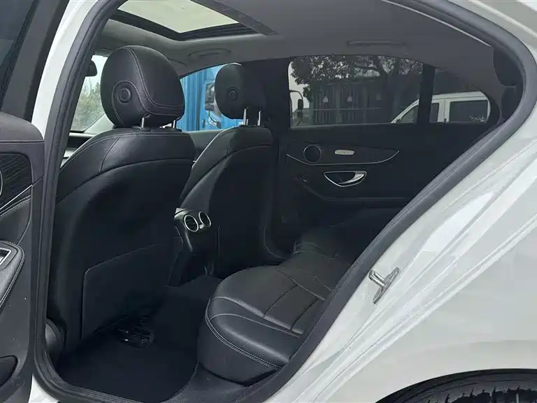 Mercedes-Benz C-Class 2018 C 180 L Fashion Sport Edition фото 26