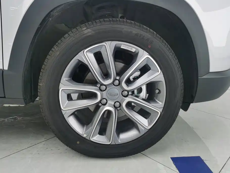 Geely ICON 2025 2026 Chocolate 1.5TD Pure Edition