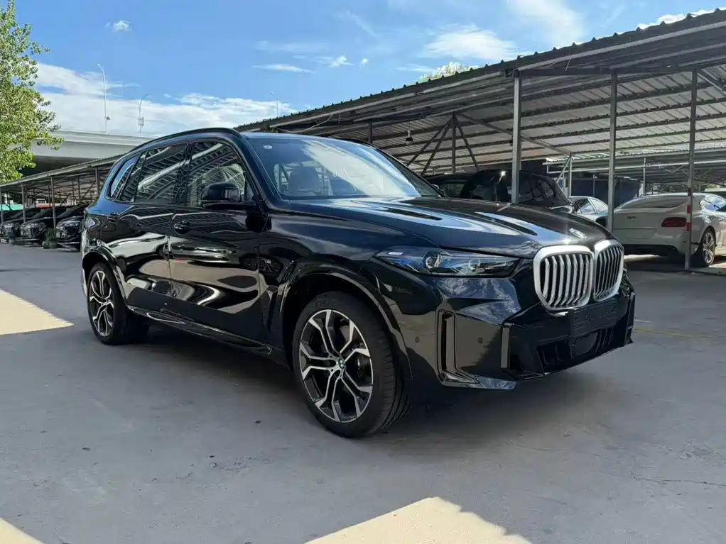 BMW X5 2026 2026 Facelift xDrive 40Li M Sport Shadowline Package