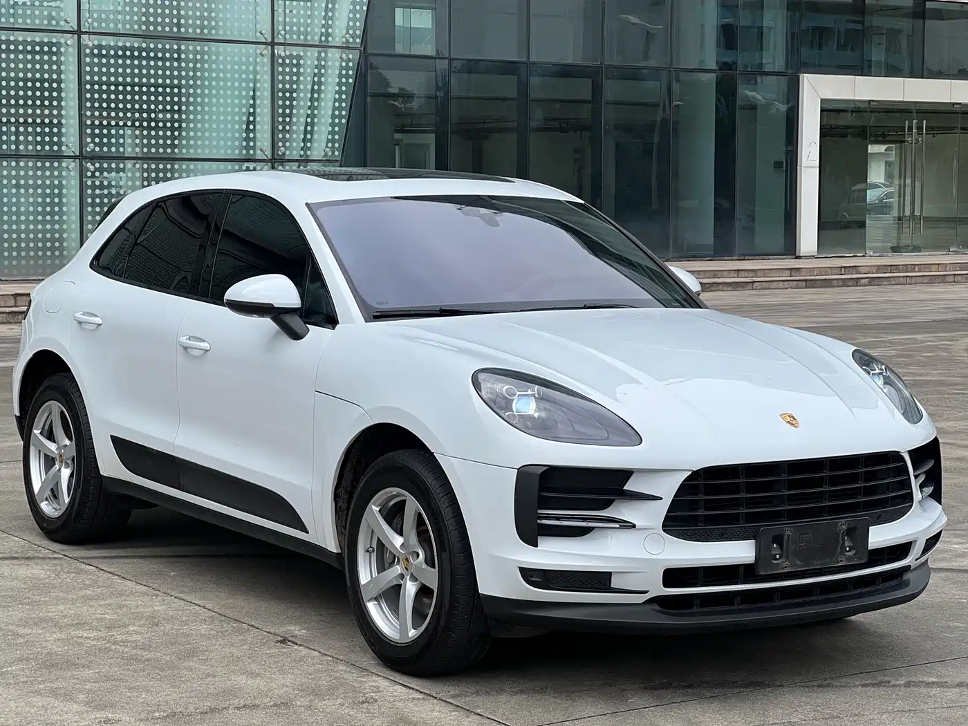 Porsche Macan 2018 Macan 2.0T фото 3