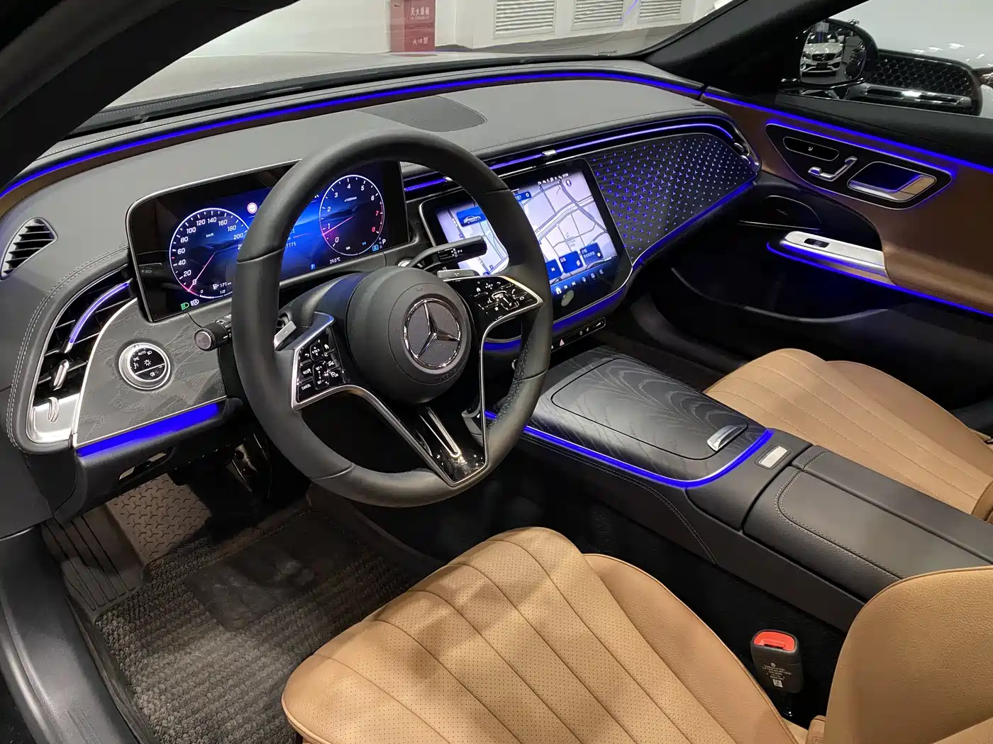MERCEDES-BENZ E-CLASS