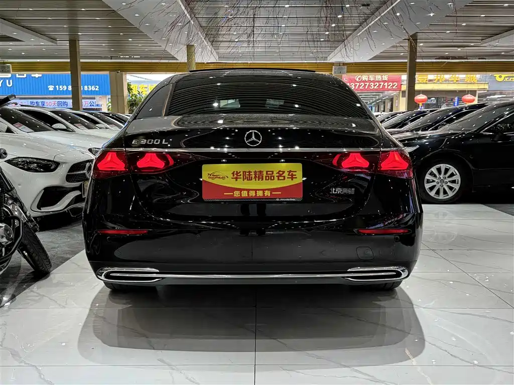 MERCEDES-BENZ E-CLASS