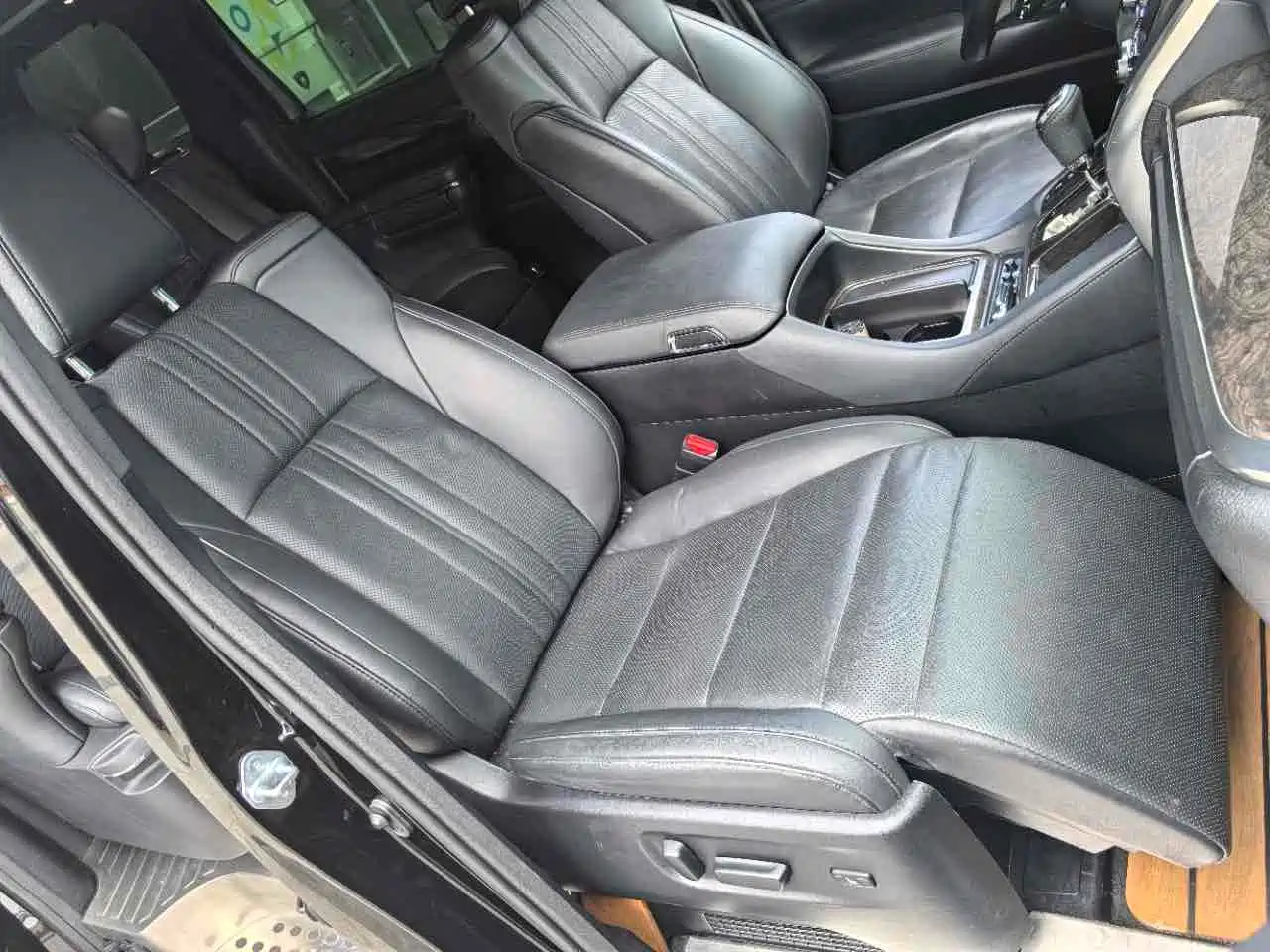 Toyota Alphard 2021 Hybrid 2.5L Premium фото 5