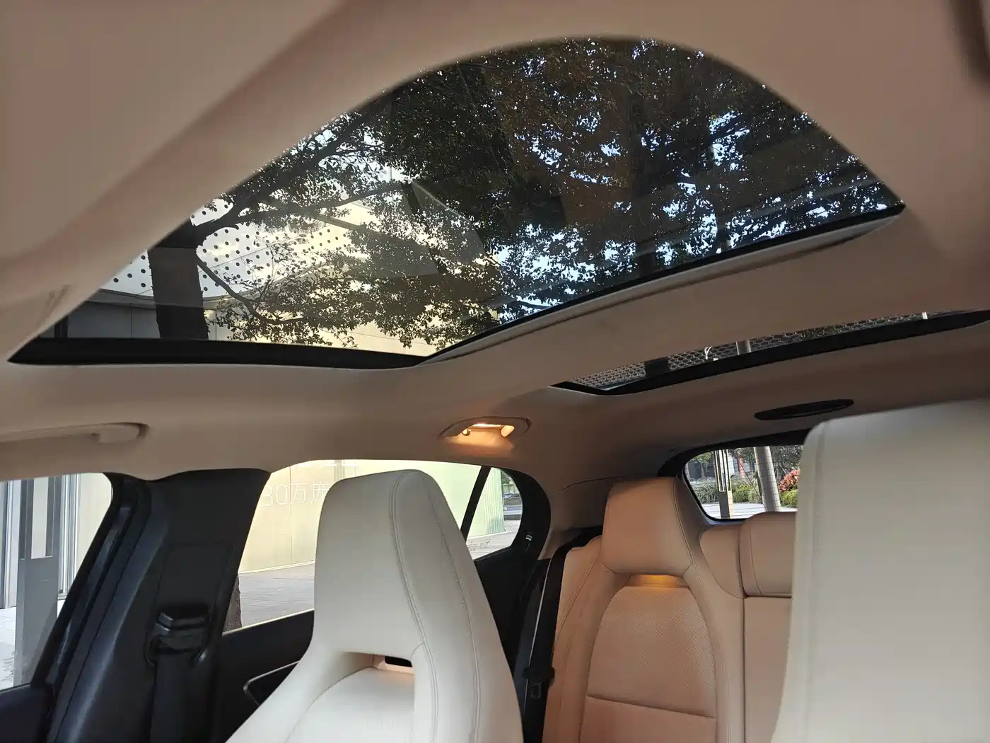 Mercedes-Benz GLA 2019 GLA 200 Dynamic фото 12