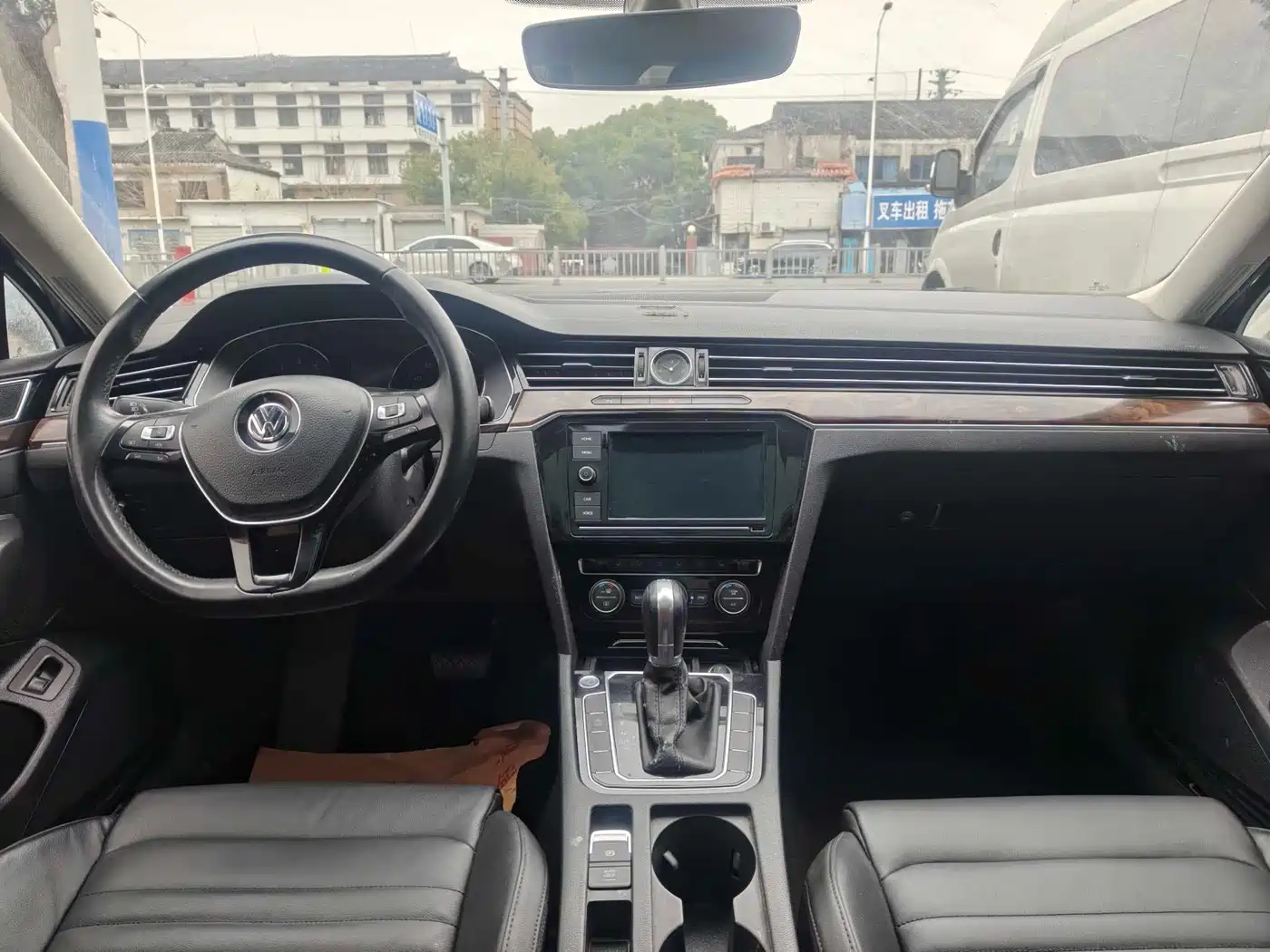 Volkswagen Magotan 2019 330TSI DSG Luxury Class China VI фото 8