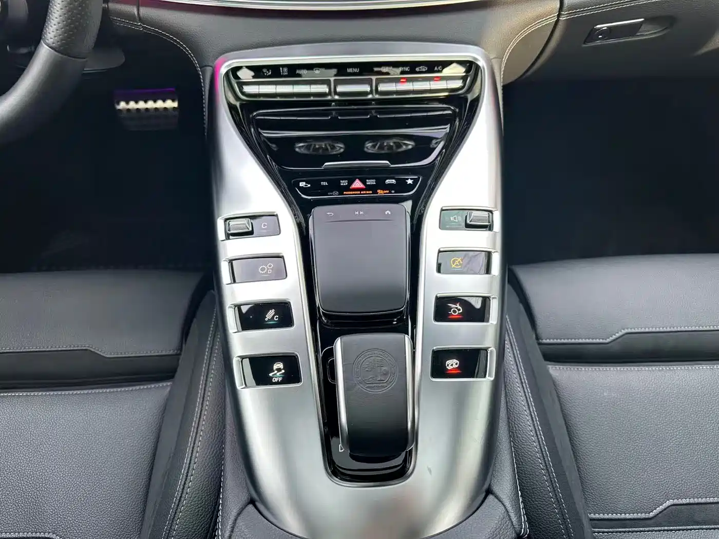 MERCEDES-BENZ AMG GT