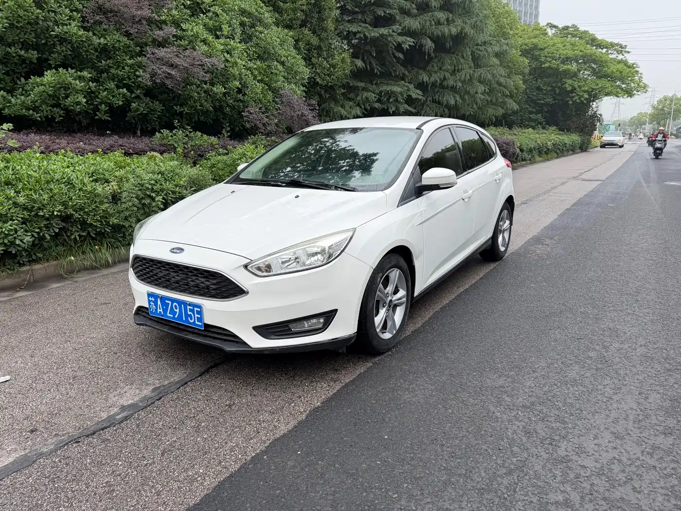 Фото 1 - Ford Focus