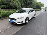 Фото 1 - Ford Focus