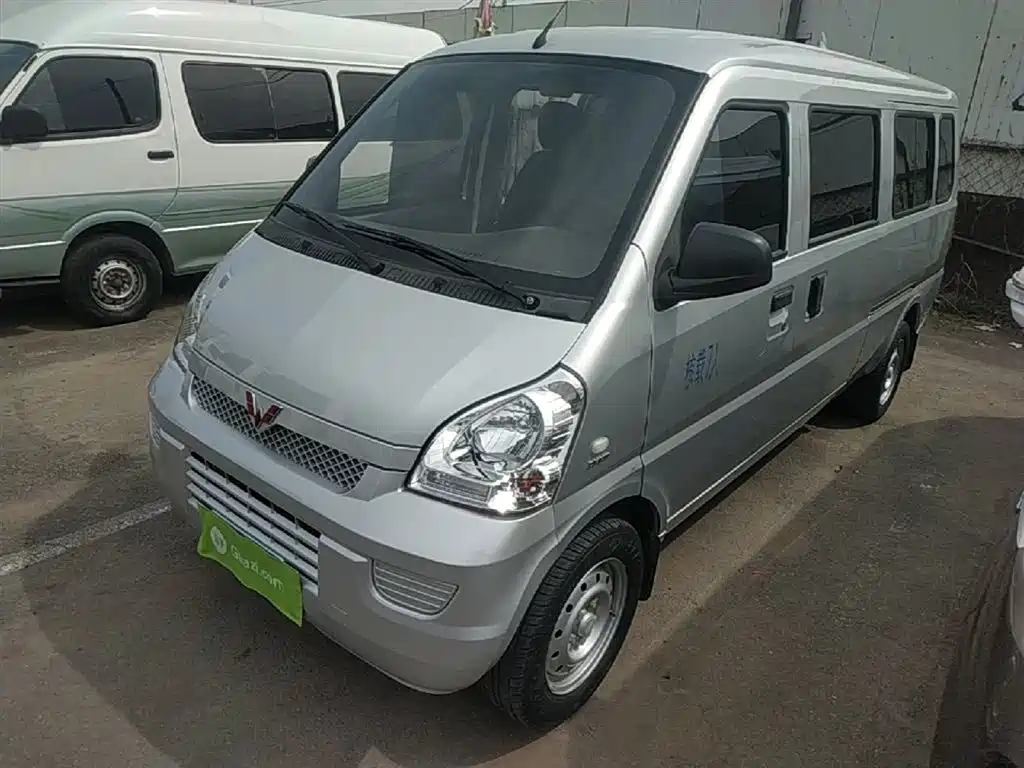 Wuling Motors Wuling Rongguang 2021 1.5L Extended Basic L3C