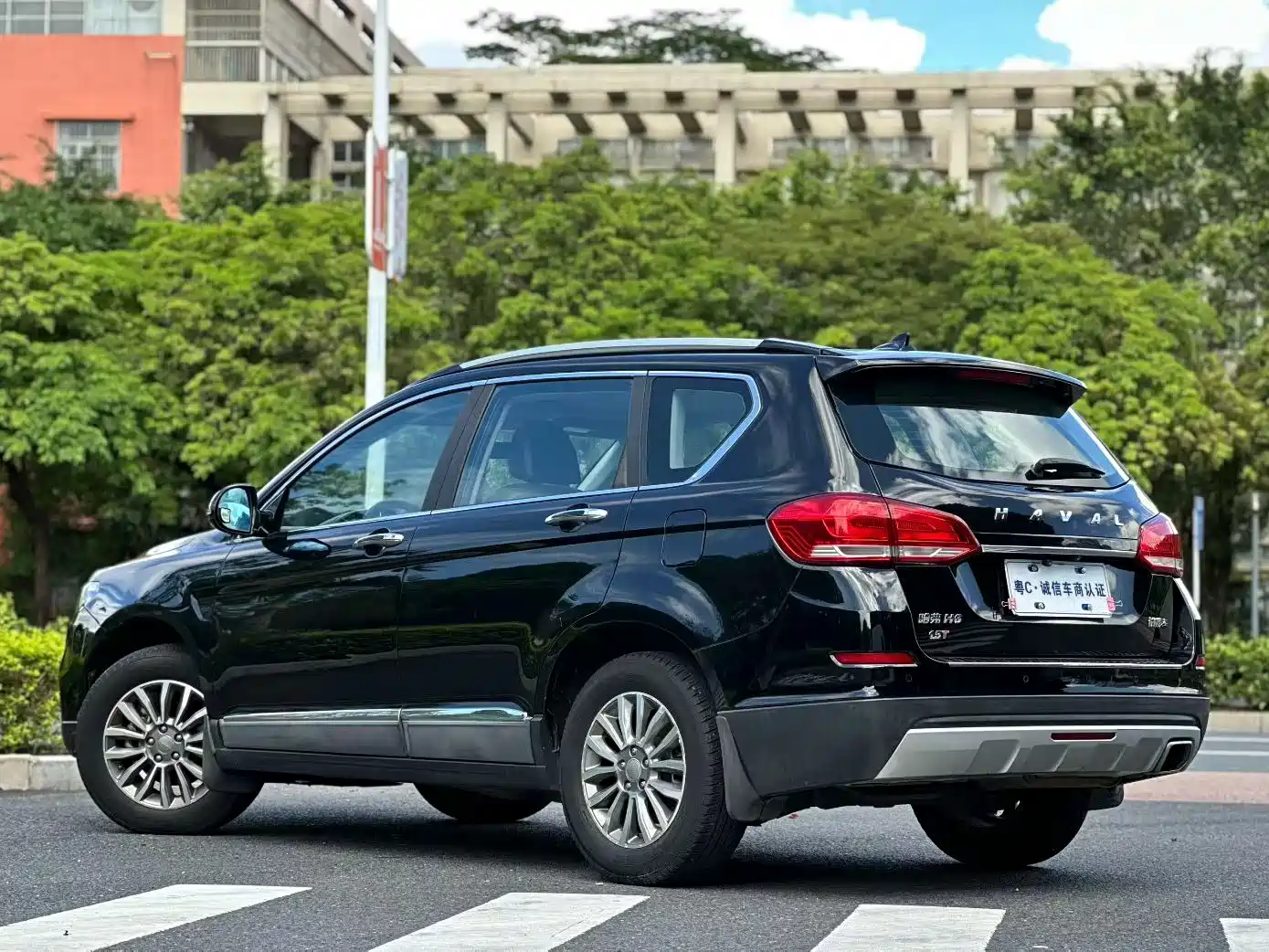 Фото 9 - Haval H6