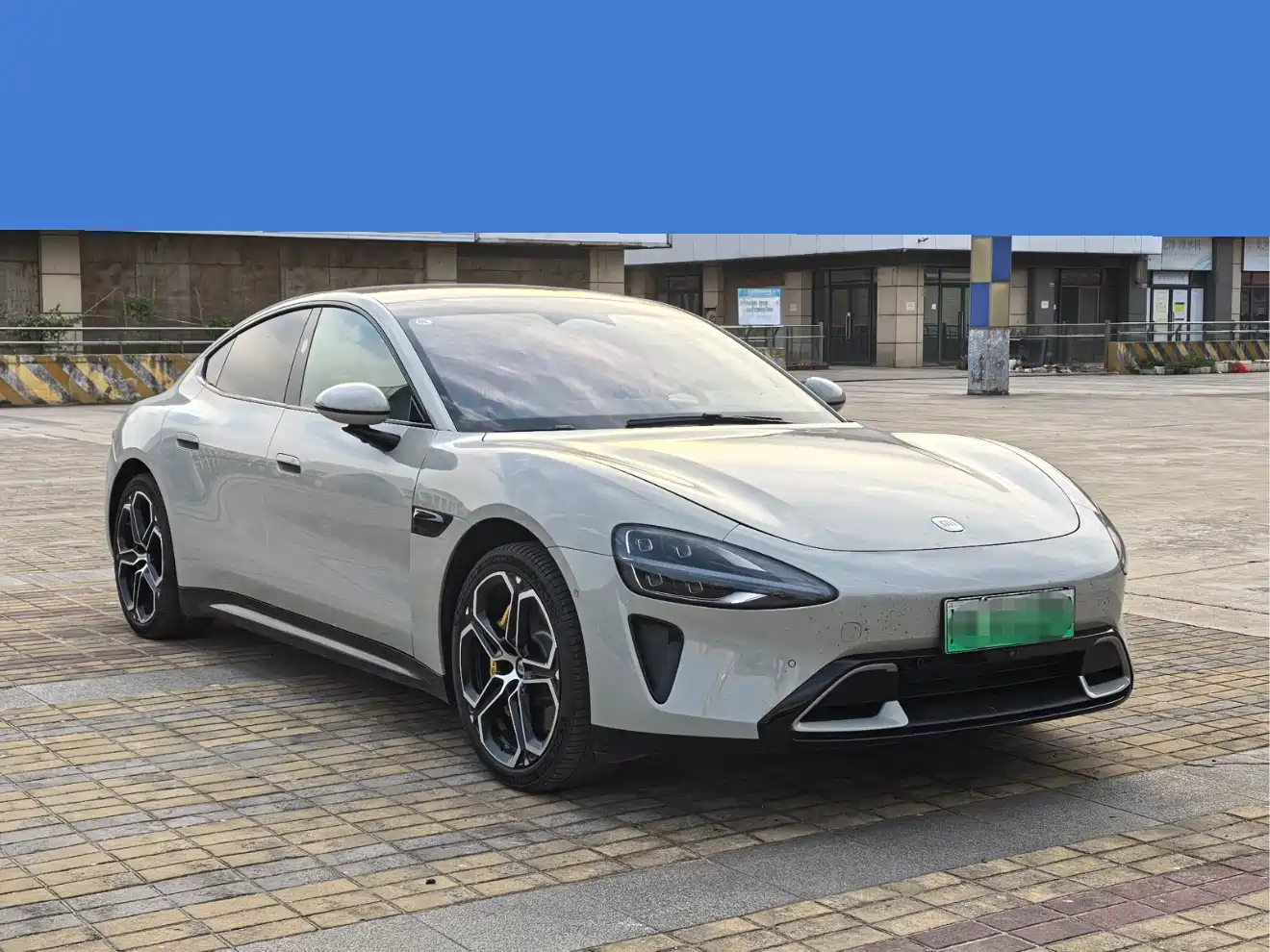 XIAOMI CAR XIAOMI SU7