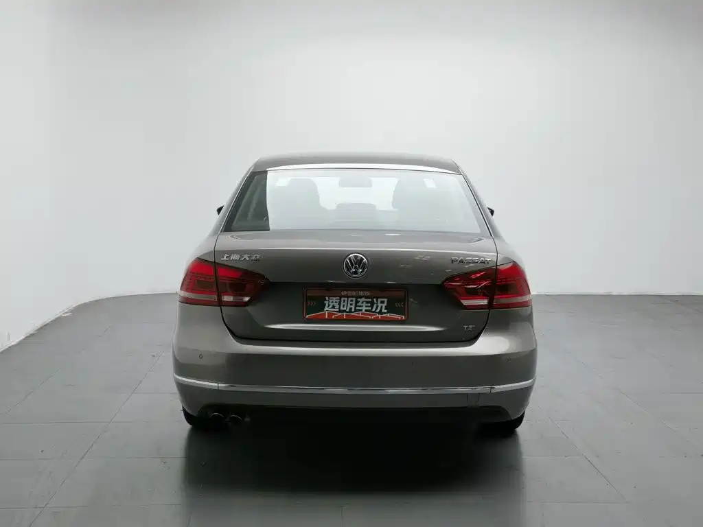 Фото 4 - Volkswagen Passat