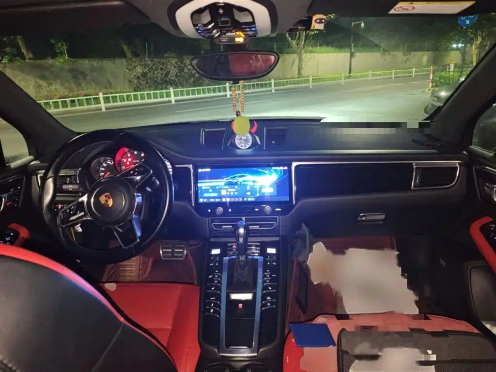 Porsche Macan 2014 Macan 2.0T фото 13