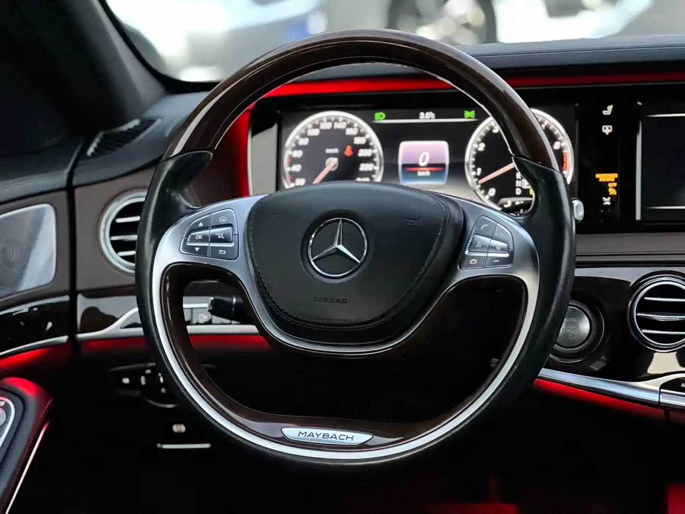 Mercedes-Benz Maybach S-Class 2016 S 400 4MATIC фото 8