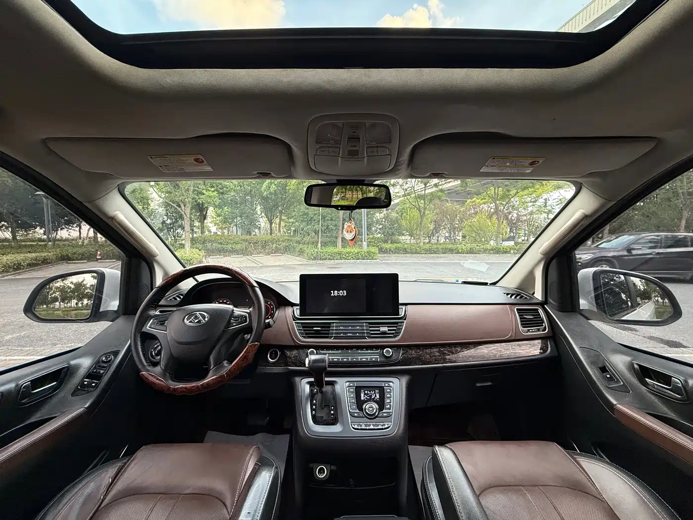 SAIC Maxus Maxus G10 2017 2016 2.0T Automatic Executive Edition