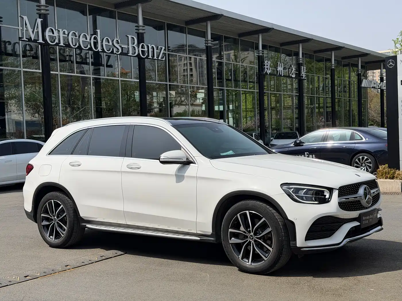 Mercedes-Benz GLC 2020 Facelift GLC 300 L 4MATIC Dynamic фото 6