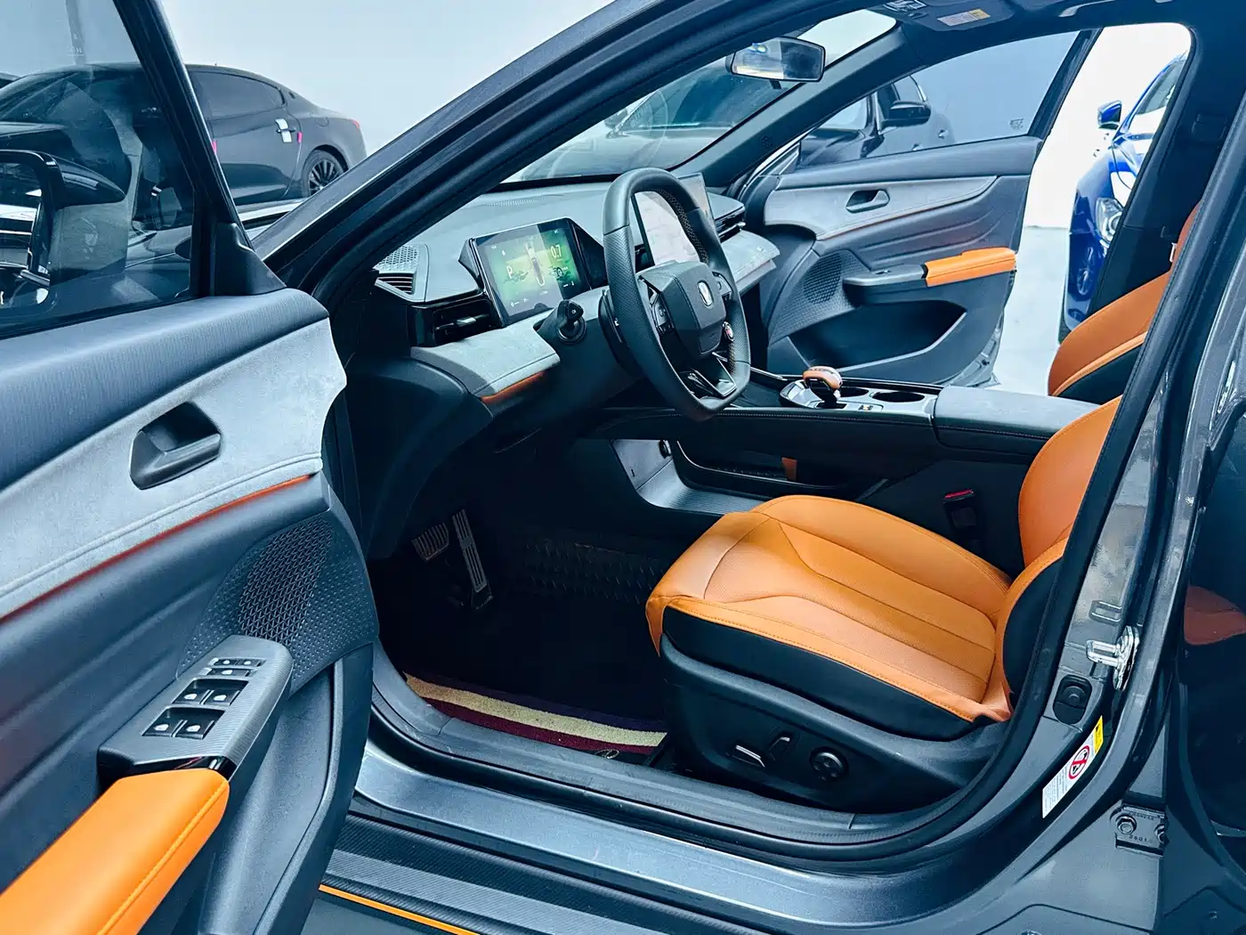 Changan UNI-V 2025 2025 2.0T Sport Version