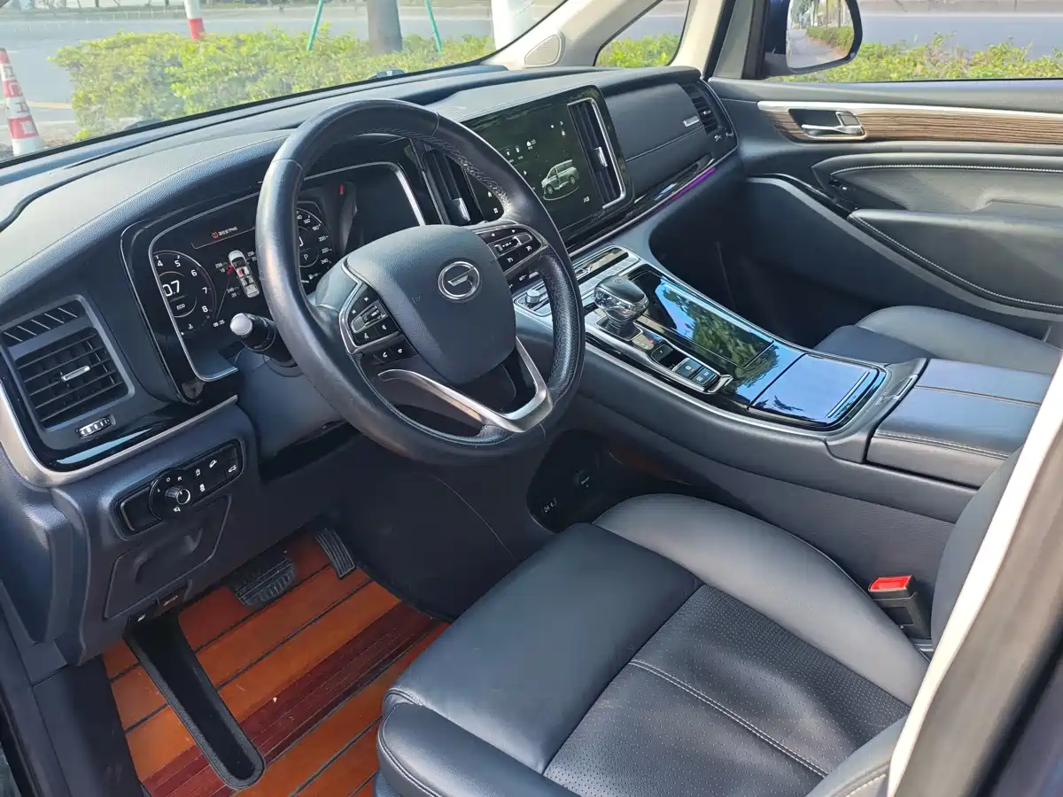 GAC Trumpchi Trumpchi M8 2021 Leading Show Series 390T Prestige Edition фото 7