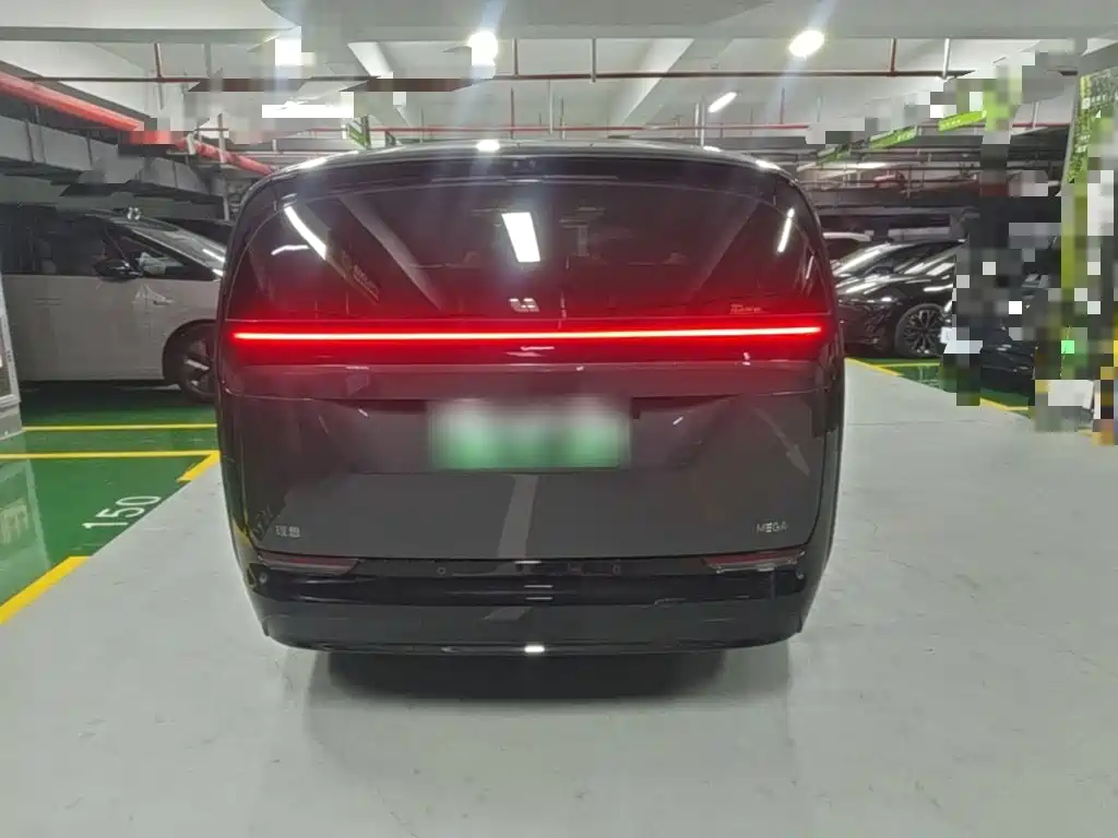 Li Auto MEGA 2024 2024 Ultra