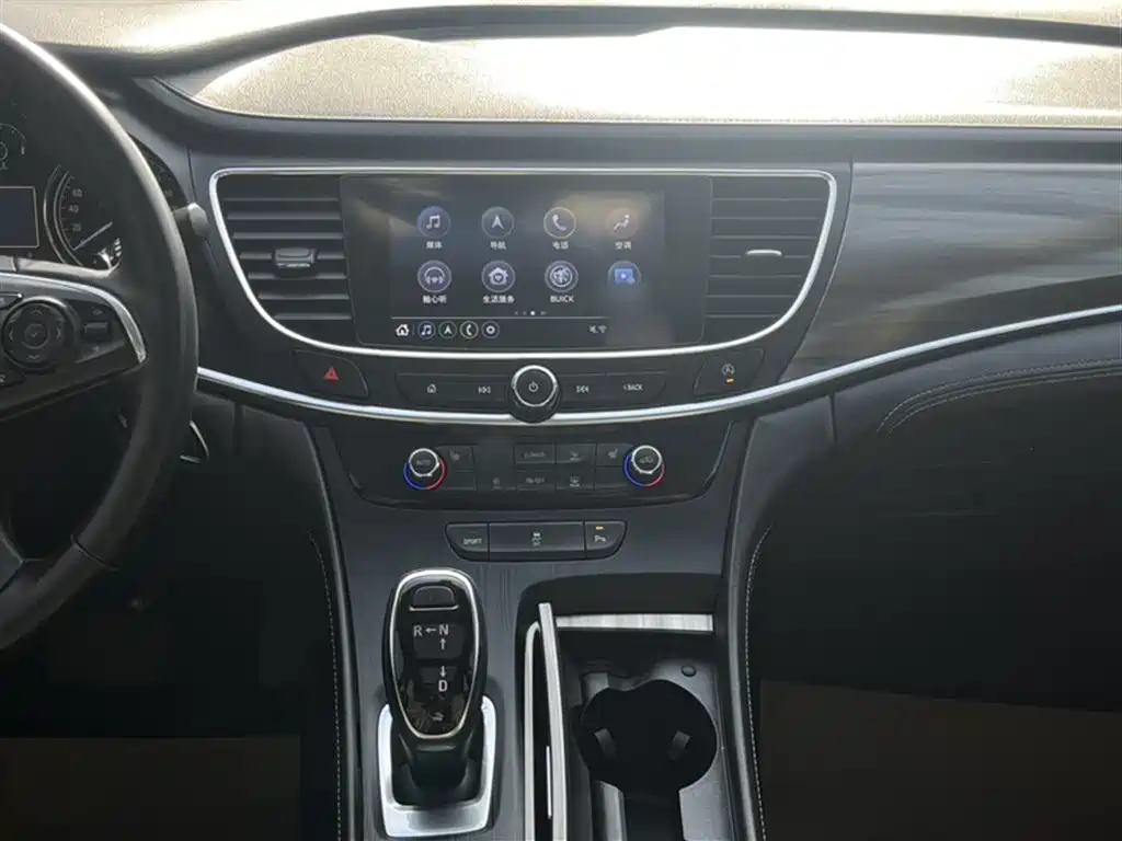 BUICK LACROSSE