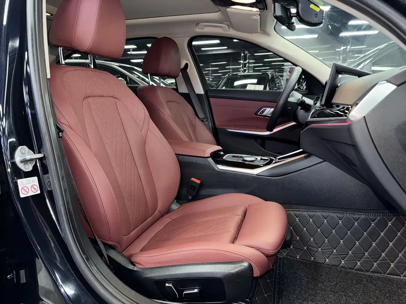 BMW i3 2024 eDrive 35 L фото 10