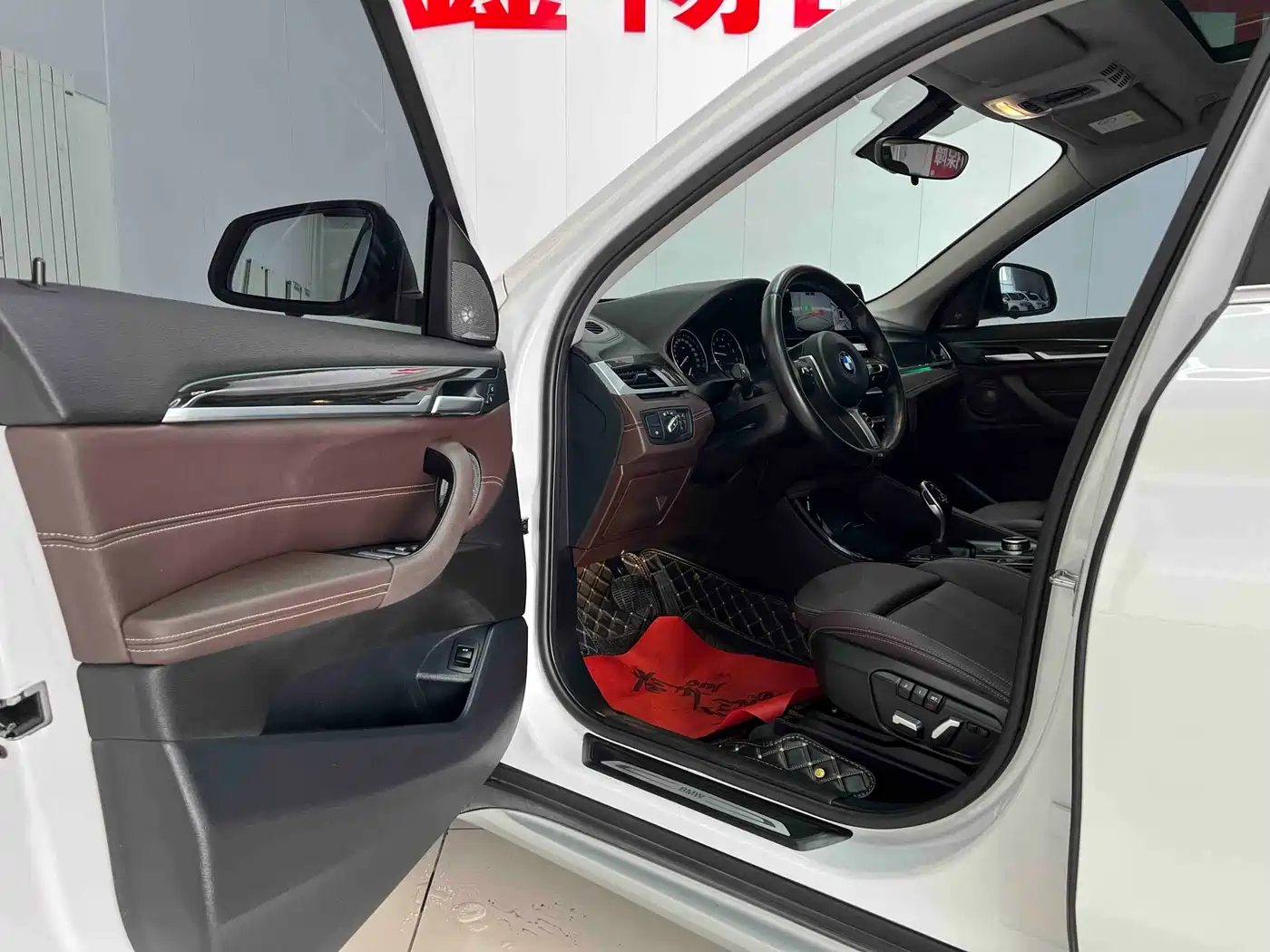 BMW X1 2022 Facelift xDrive25Li Premium Edition фото 7