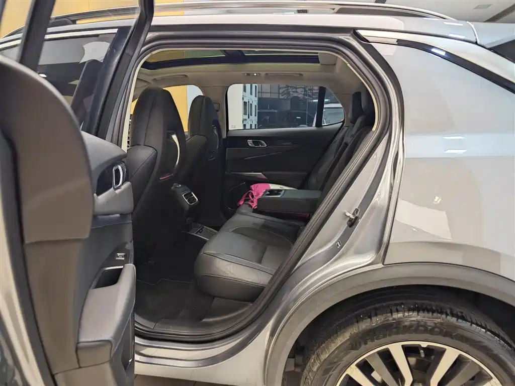 Lynk & Co 01 EM-P 2019 1.5T PHEV Power China VI фото 14