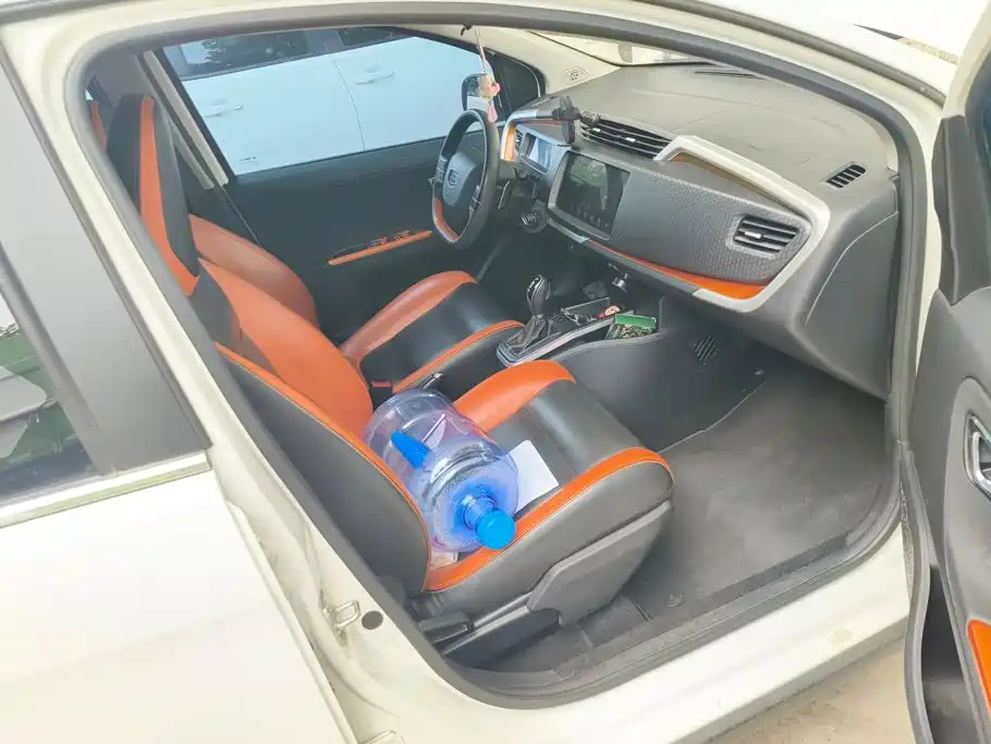 Geely Yuanjing X1 2018 2017 1.3L Auto Player Edition