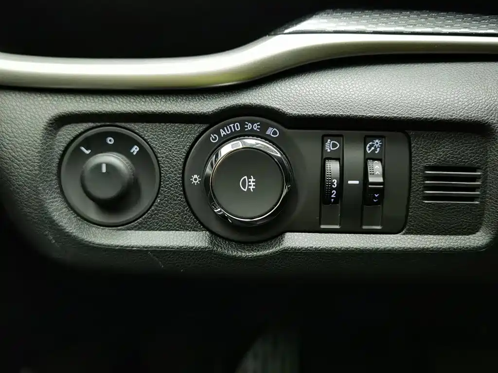 Фото 21 - Buick Excelle