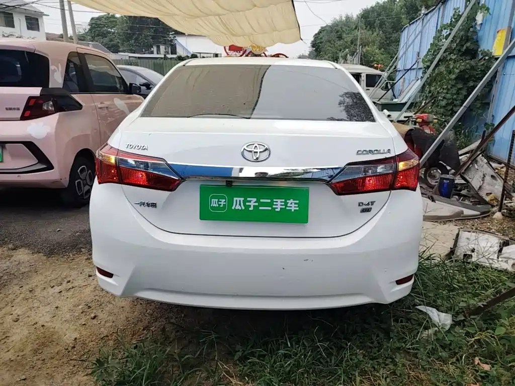 Фото 6 - Toyota Corolla