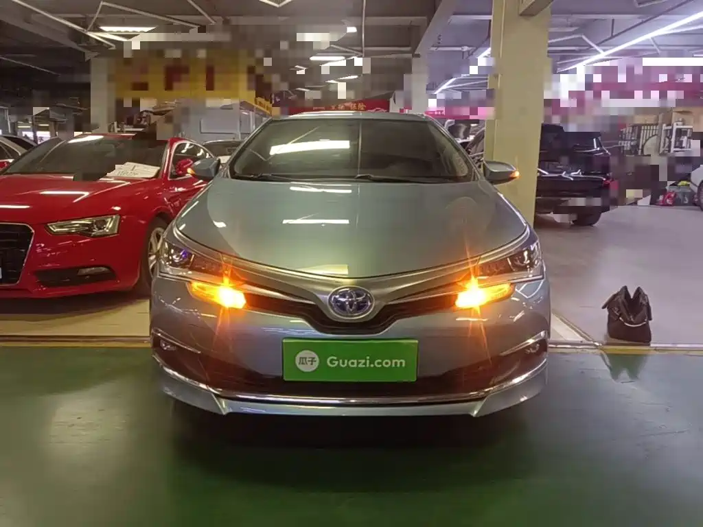 Photo 3 - Toyota Corolla