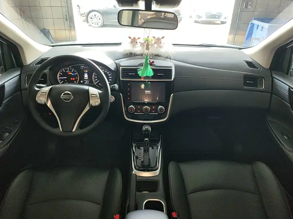 Nissan Tiida 2024 2024 1.6L CVT Smart Drive Edition