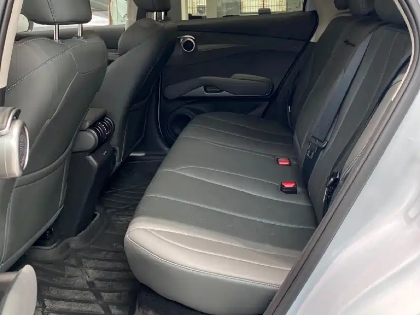 BYD Yuan PLUS 2025 Smart Drive 510KM Surpass Edition фото 11
