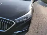 Фото 5 - Hongqi H5