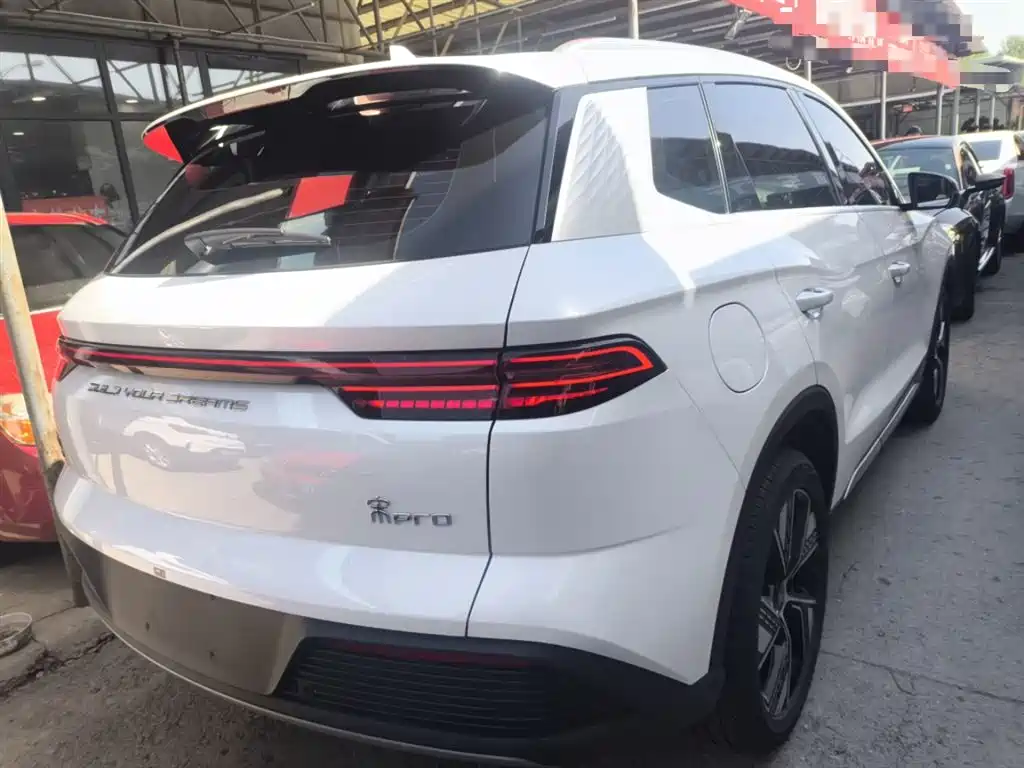 BYD Song Pro New Energy 2024 Glory Edition DM-i 110KM Excellence фото 7