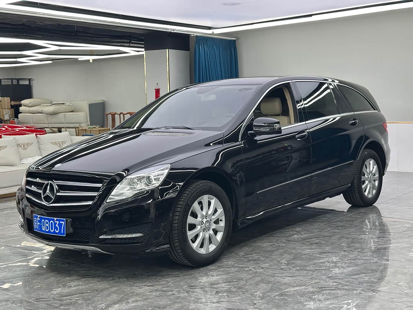 Mercedes-Benz R-Class