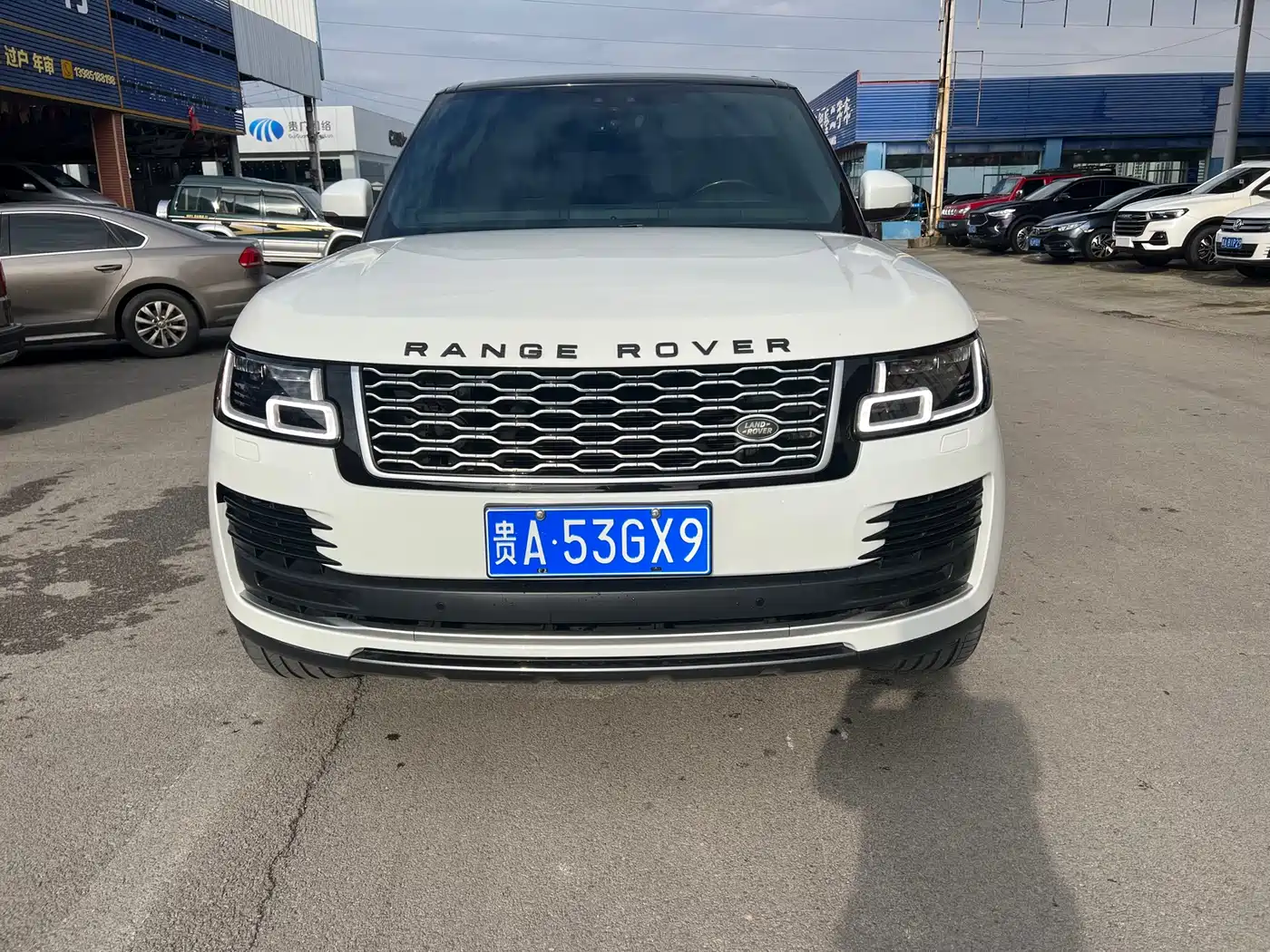 Land Rover Range Rover 2018 3.0 SC V6 Vogue Heritage Extended Edition фото 10